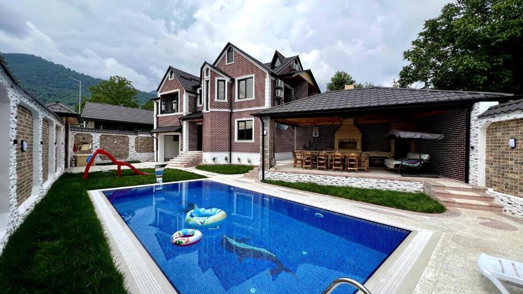 Bazén v ubytování Great villa for a family holiday nebo v jeho okolí