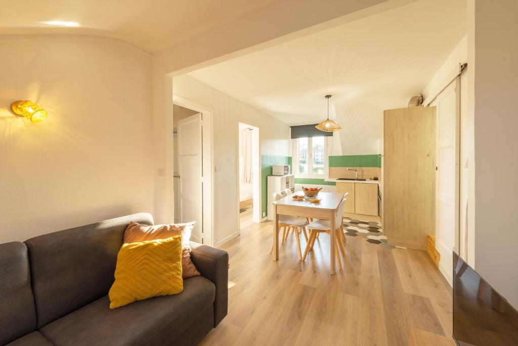 Η κουζίνα ή μικρή κουζίνα στο Appartement Moderne, Confortable et Bien Situé