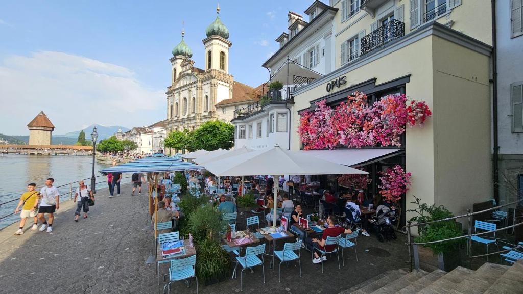Hosté ubytování Premium Apartment mit Pilatus Sicht