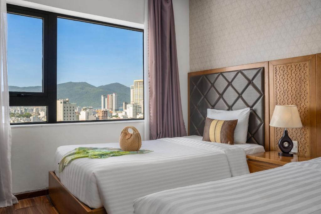 Phòng 2 Giường Đơn Nhìn Ra Núi
