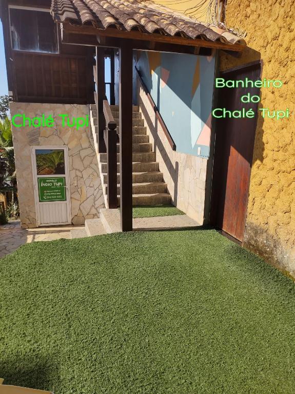 Budova, kde se chata nachází