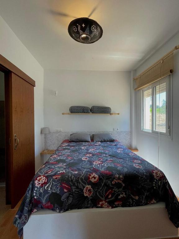 Posteľ alebo postele v izbe v ubytovaní Bungalow -escapadas en Arcos de la Frontera