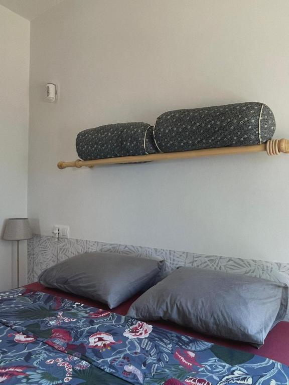 Posteľ alebo postele v izbe v ubytovaní Bungalow -escapadas en Arcos de la Frontera