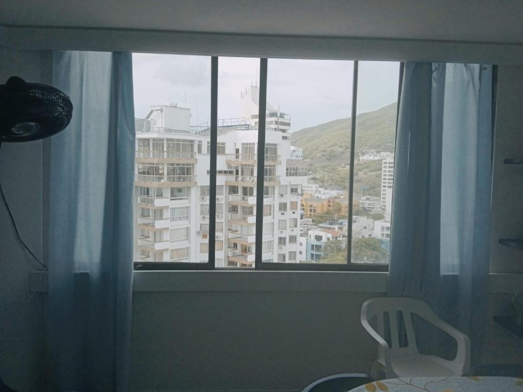 Yulimar aparta hotel