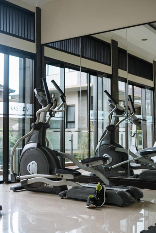 Fitness centrum a/nebo fitness zařízení v ubytování Anugrah Hotel Sukabumi