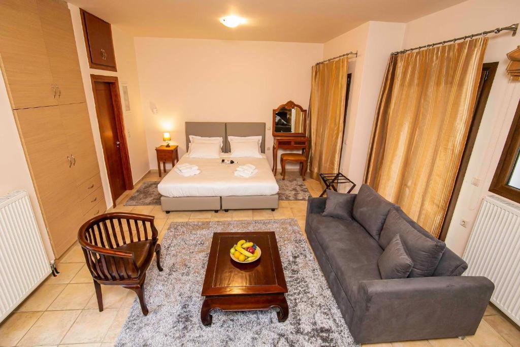 ΕΣΠΕΡΙΔΕΣ - 9