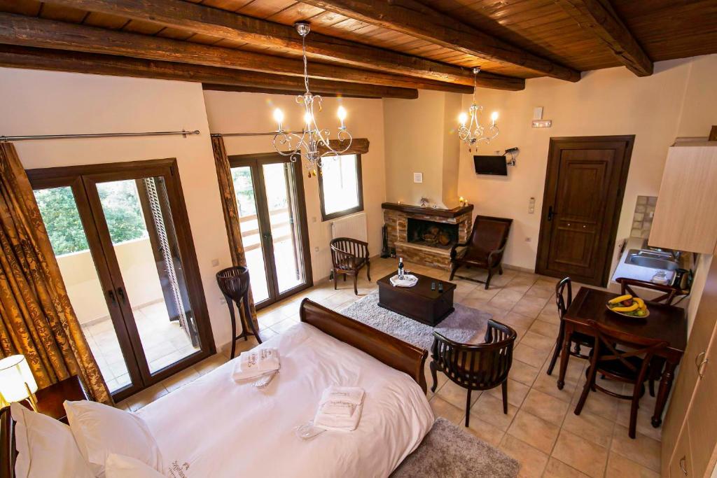 ΕΣΠΕΡΙΔΕΣ - 11