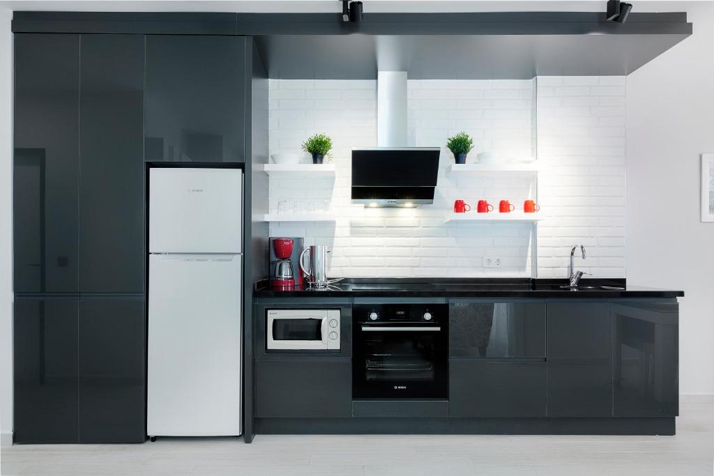 Twin Apart Hotel - 1