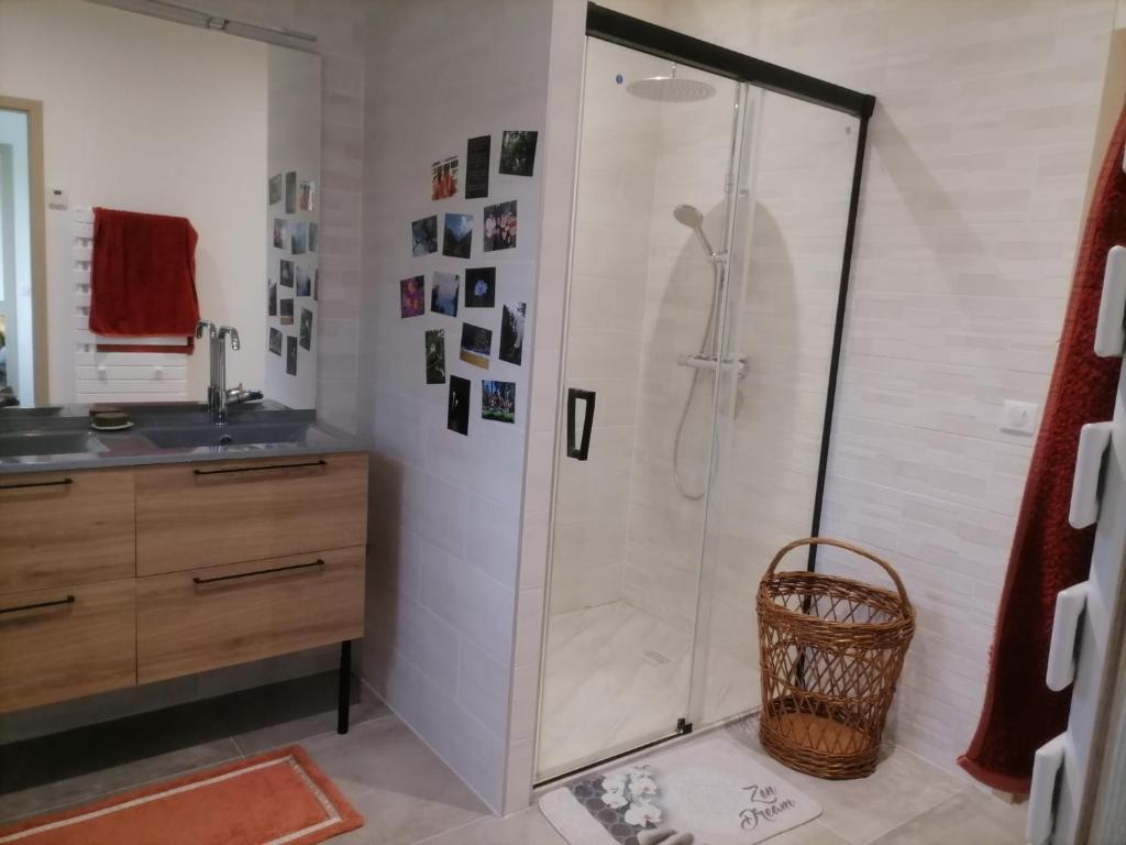 Photo de la galerie de l'établissement Batisse, à Chanonat