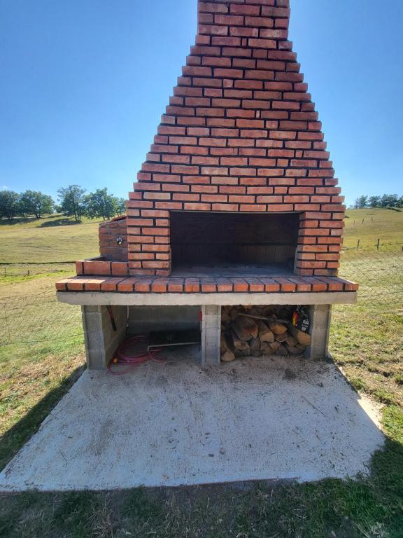 Gril dostupný pro hosty v prázdninového domu