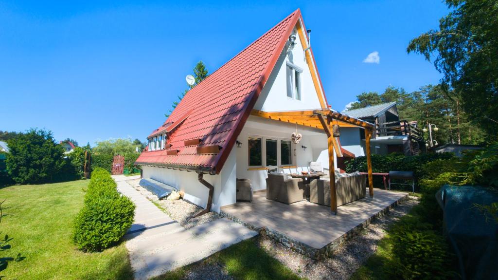 Budova, kde se chata nachází