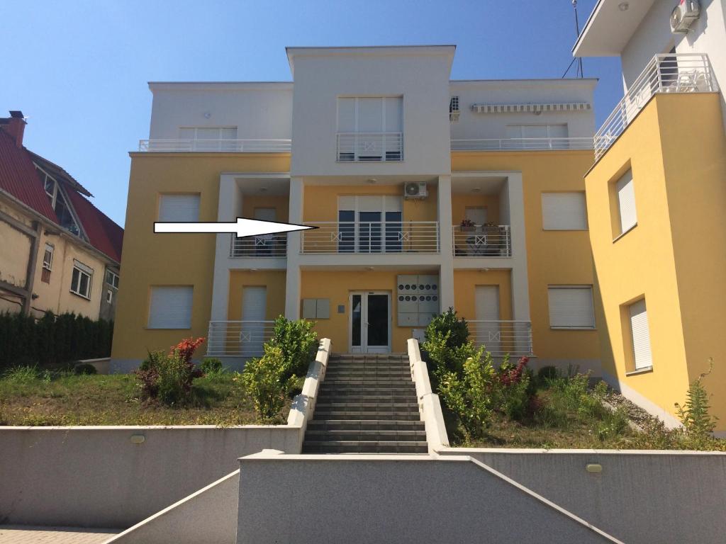 Budova, kde se apartmán nachází