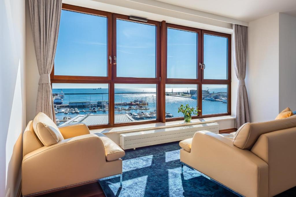 Posezení v ubytování Sea Towers Gdynia Apartament z Widokiem na Morze