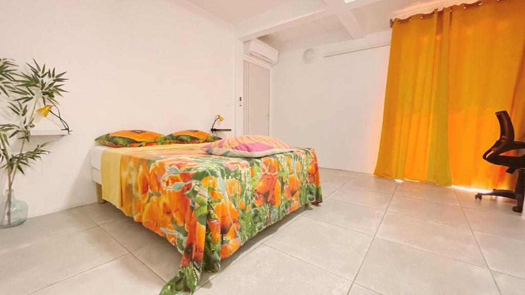 Postel nebo postele na pokoji v ubytování Appartement bord de mer Kay Dominik