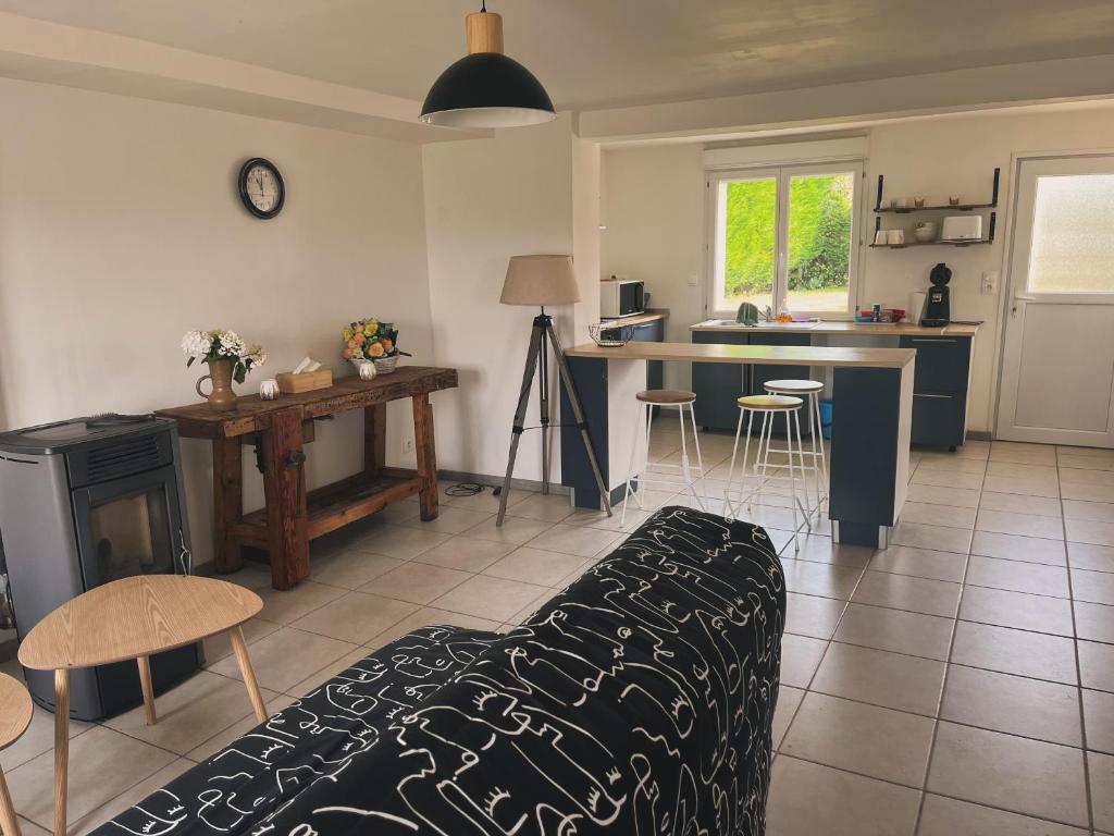 Η κουζίνα ή μικρή κουζίνα στο Jolie petite maisonnette