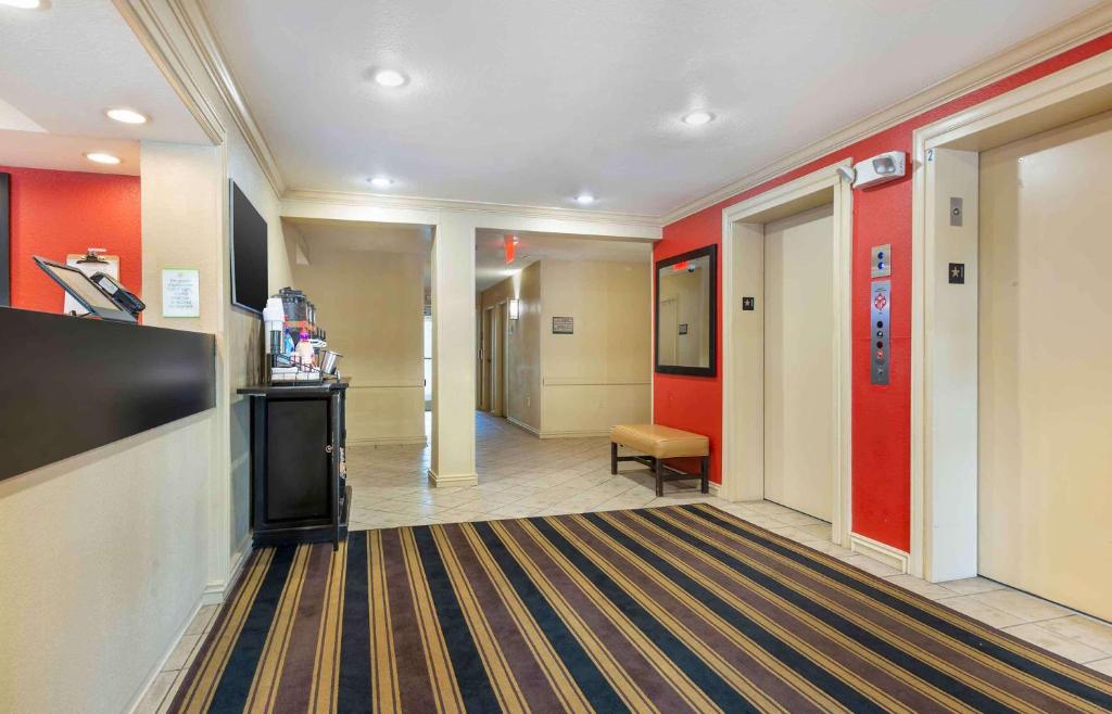Fotografie z fotogalerie ubytování Extended Stay America Suites - Newark - Woodbridge v destinaci Woodbridge