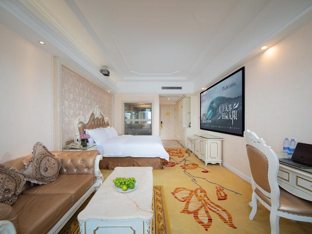 Vienna International Hotel Jieyang Yangmei Jade hotel - Room King Avec Audio
