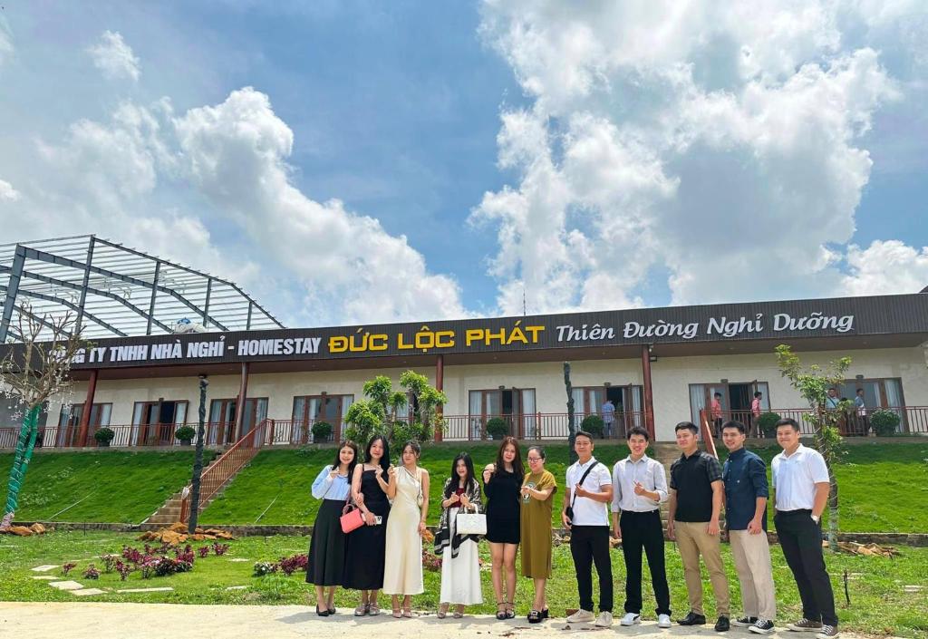 Khách lưu trú tại Khách sạn Đức Lộc Phát