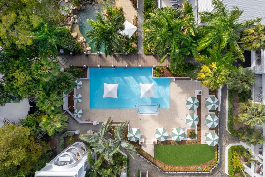 Gambar di galeri bagi Belle Escapes Oceanview Suite 48 with Private Pool Alamanda Resort Palm Cove di Palm Cove