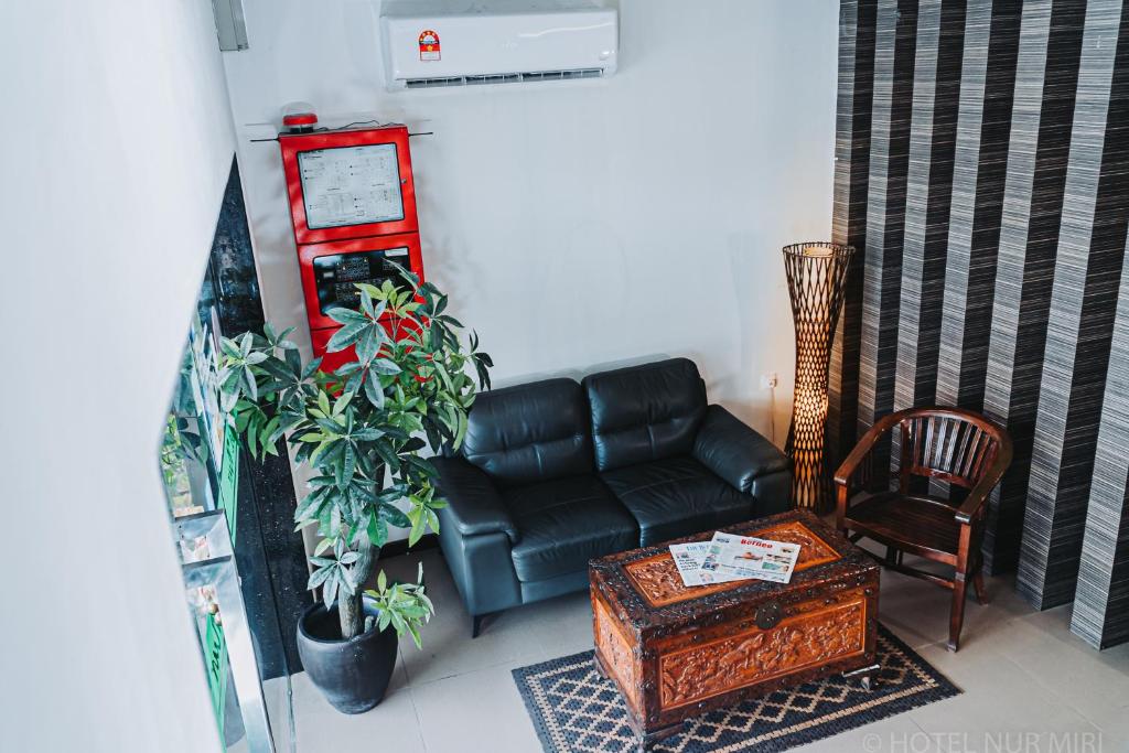 Posezení v ubytování Hotel Nur Miri