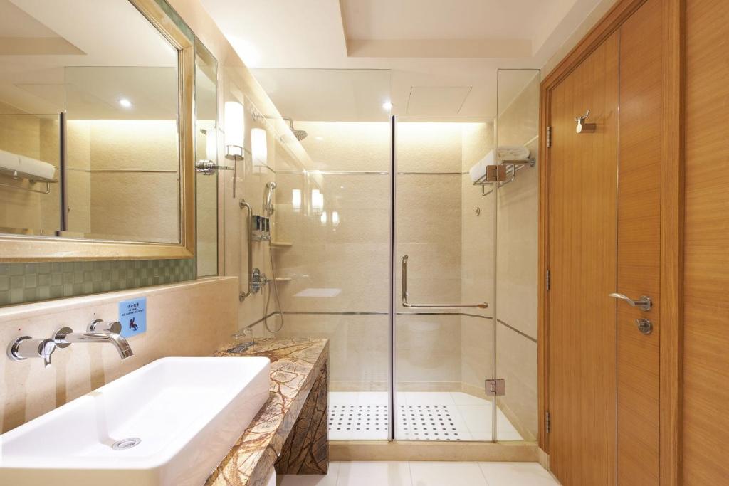 Koupelna v ubytování Four Points by Sheraton Shenzhen