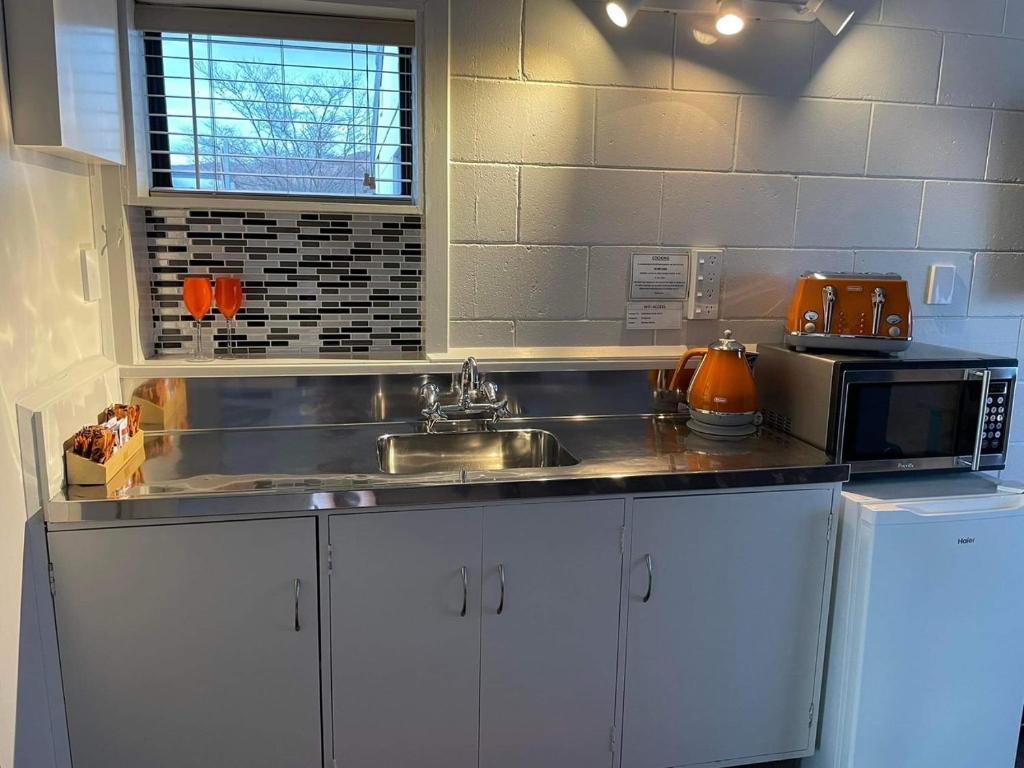 Anderson Park Motel - Resim 13