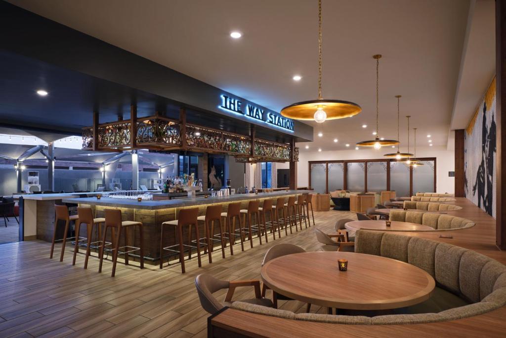 Restaurace v ubytování Fairfield Inn & Suites by Marriott Tempe