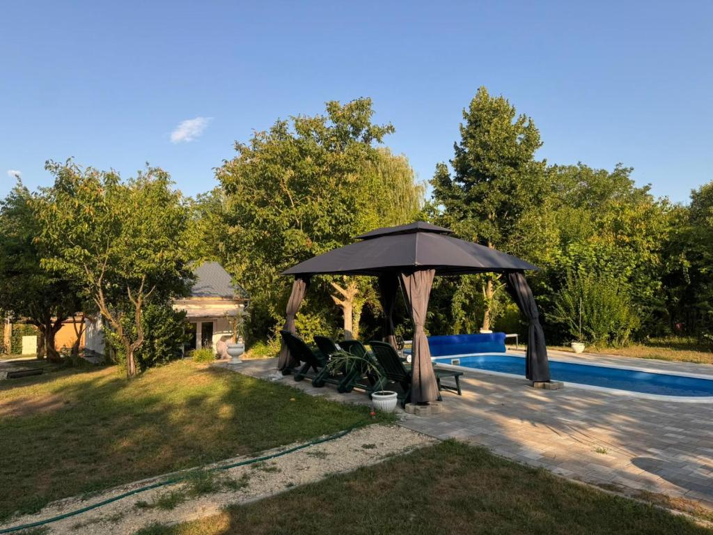 Bekas Lodge 2 8600 Siófok, Békás dűlő kép - 1