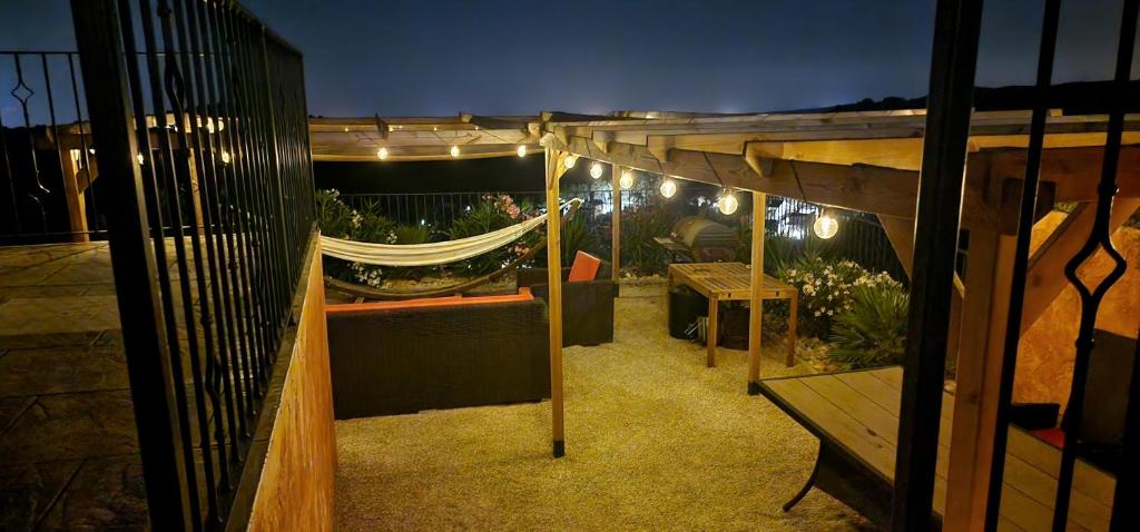 A balcony or terrace at Villa Contenta Canyelles