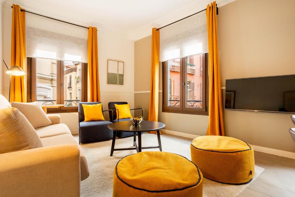 Apolo en Madrid - Four Bedroom Apartment VI