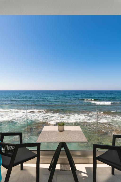 Elia Sea Suites - Resim 19