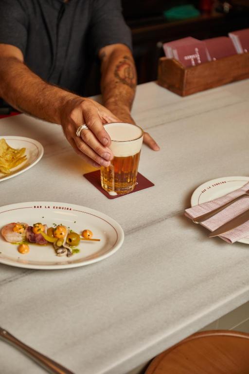 Hotel Regina Barcelona - Resim 32