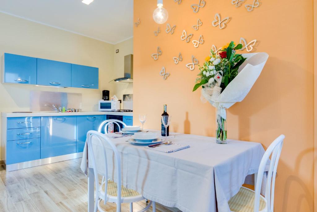 A kitchen or kitchenette at Pacifico Turin studio