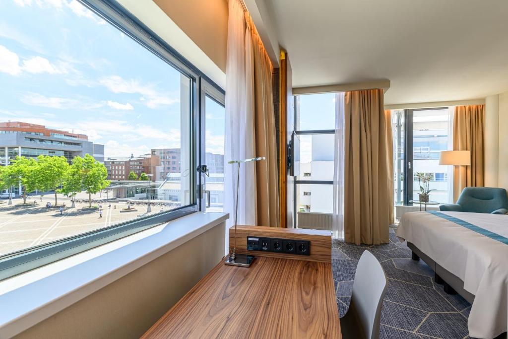 Crowne Plaza Maastricht, an IHG Hotel - 高级国王室
