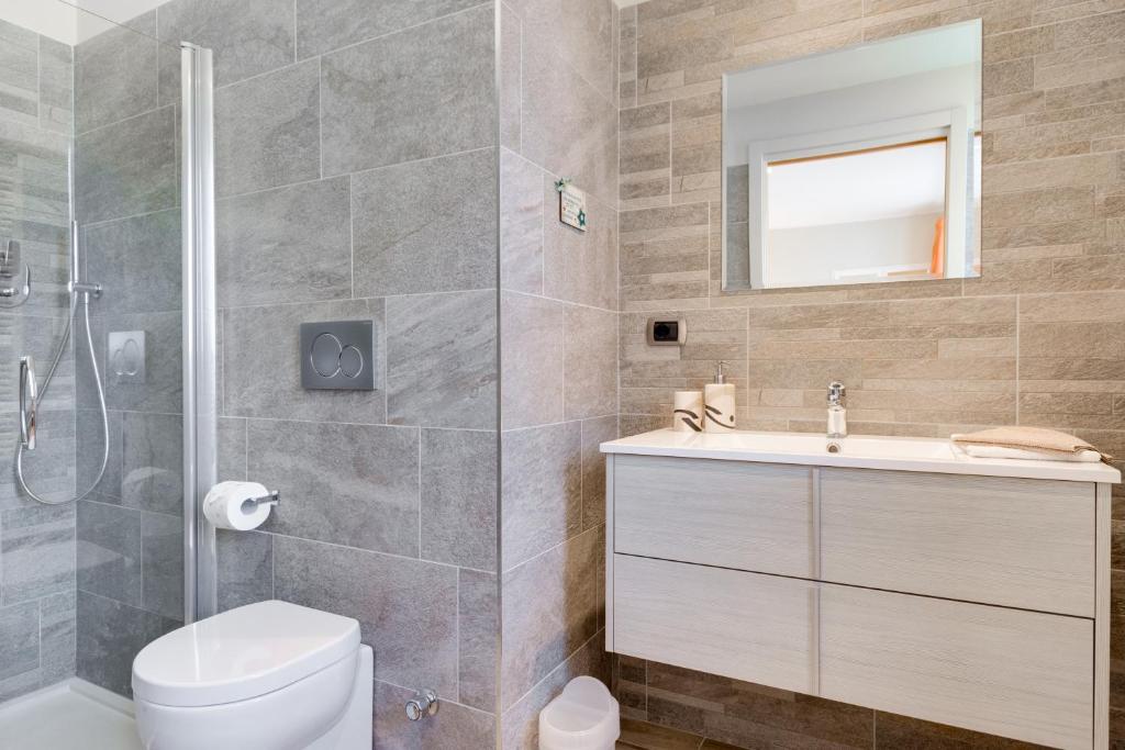 A bathroom at Pacifico Turin studio