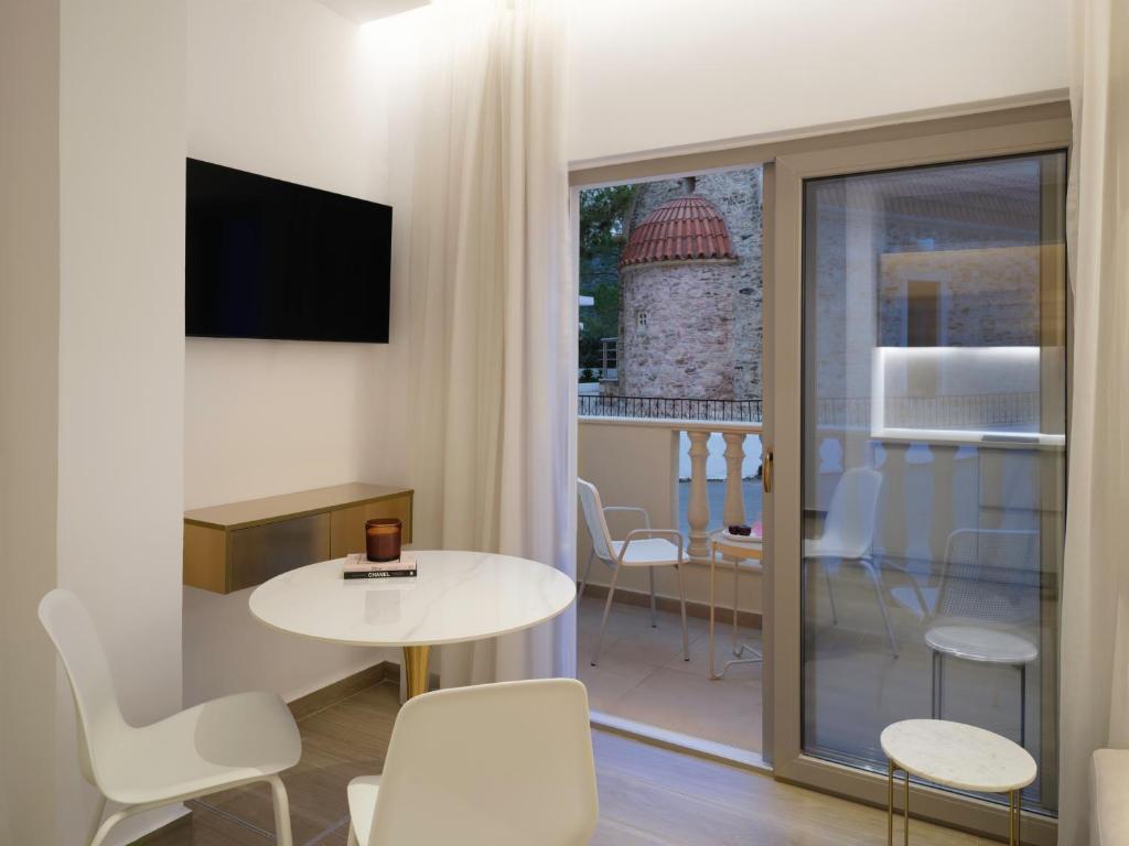 Ванная комната в Golden Luxury Suites