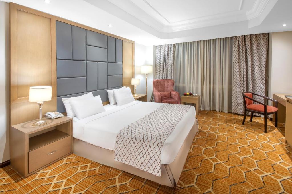 Triumph Plaza Hotel - 16