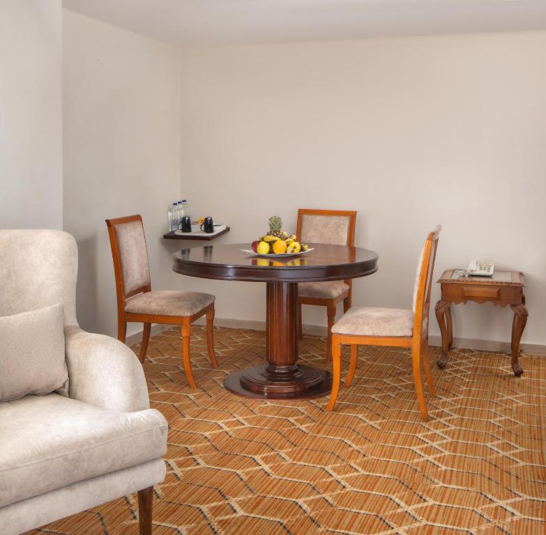 Triumph Plaza Hotel - 7