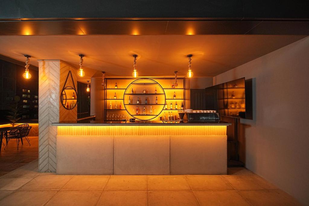 Lounge nebo bar v ubytování Revive Boutique Hotel