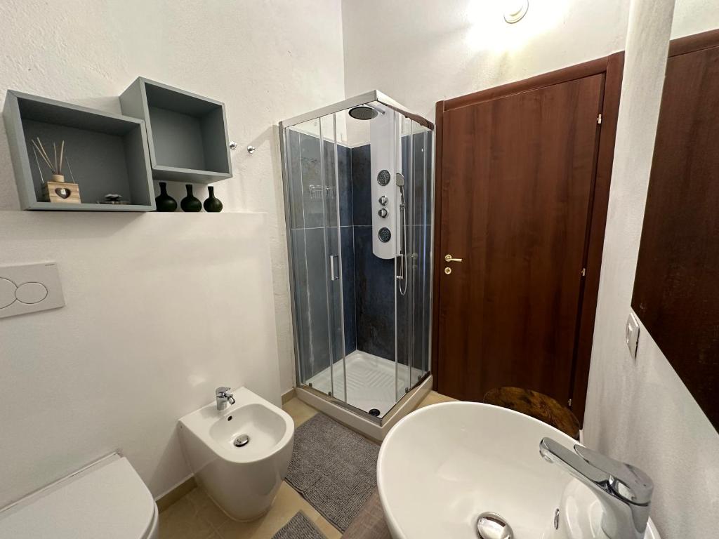 B&B Ronco Oste - Quadruple Room With Private Bathroom