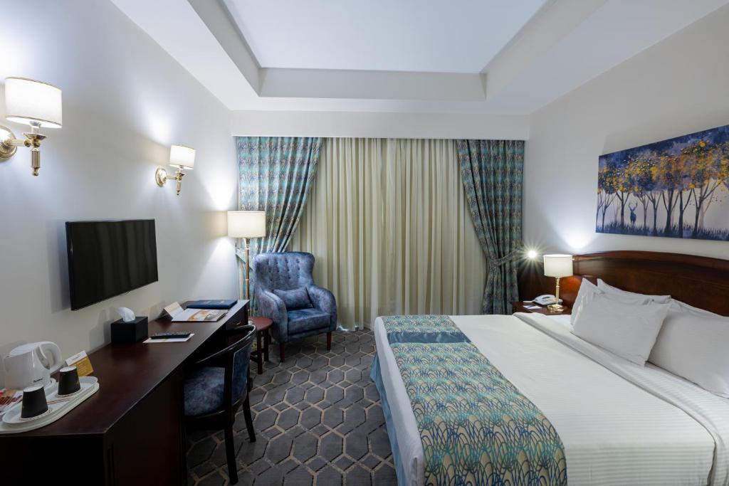 Triumph Plaza Hotel - 4