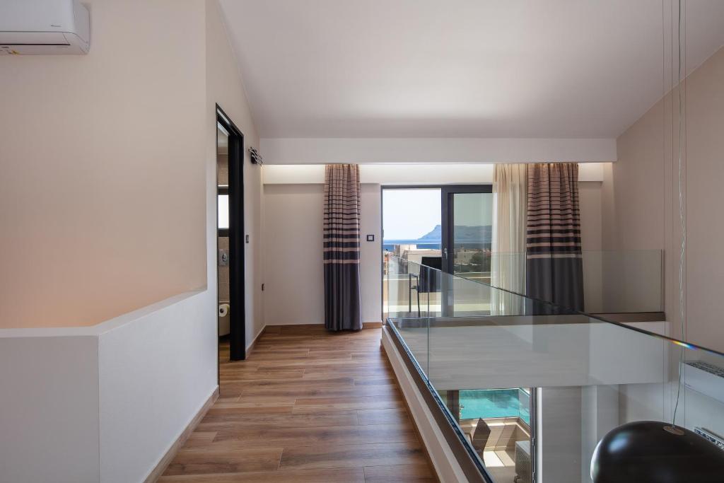 Sapphire Horizon Suites - 19