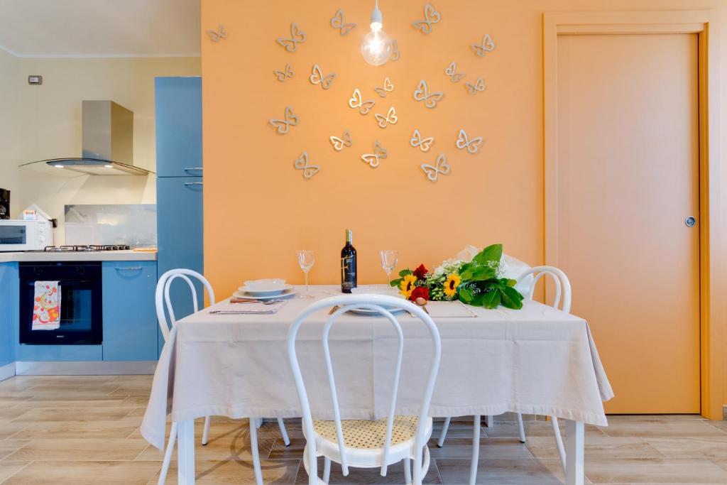 A kitchen or kitchenette at Pacifico Turin studio