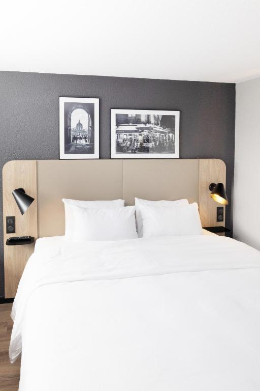 Campanile Nature - Taverny - Superior Room - 1 King Bed