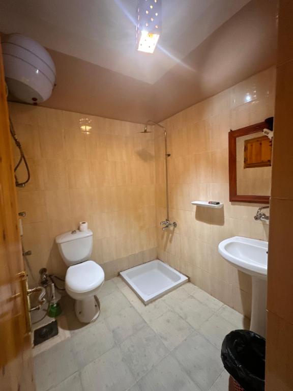 Koupelna v ubytování Nour El Waha Hotel