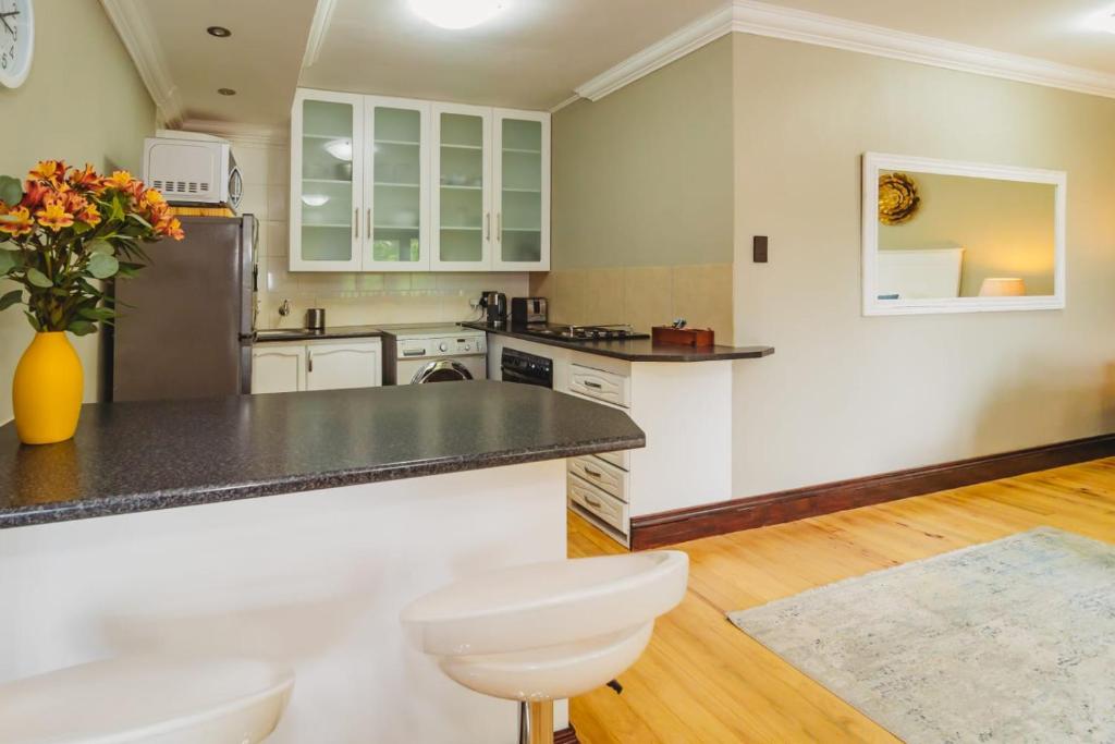 Silver Guest Studio - Image 9