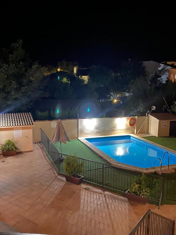 Swimmingpoolen hos eller tæt på Apartamento Margúz