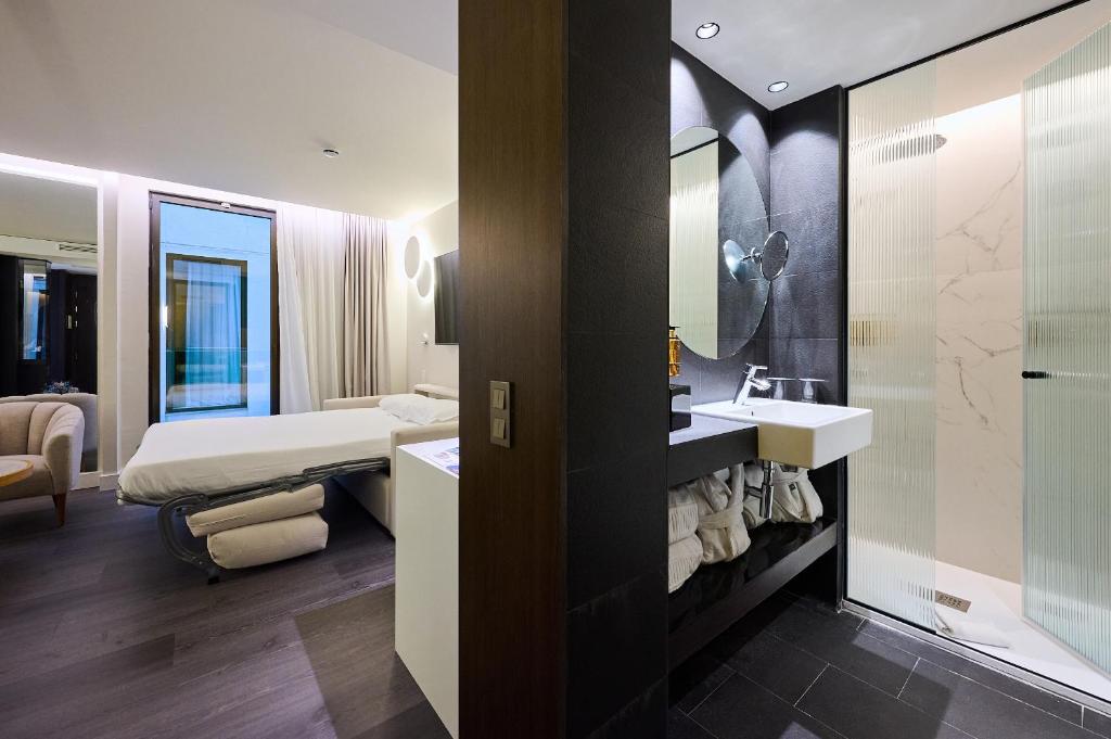 H10 Port Vell 4* Sup - Resim 25