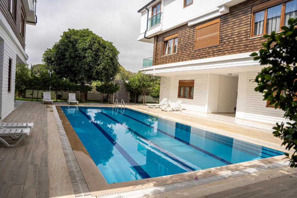 Πισίνα στο ή κοντά στο Lara Breeze Homes