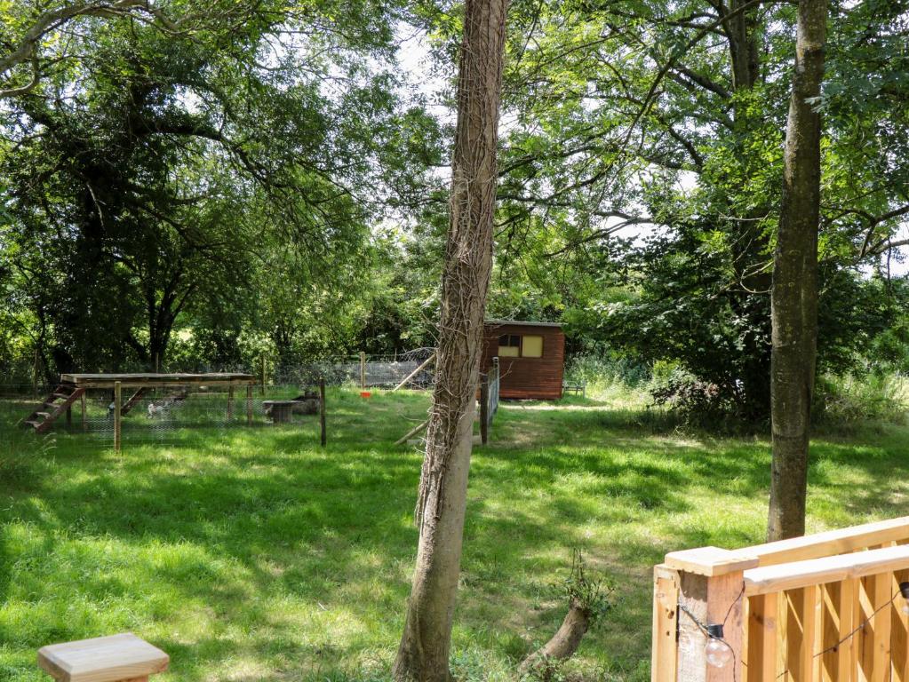 Zahrada ubytování The Foxes Den Shepherds Hut
